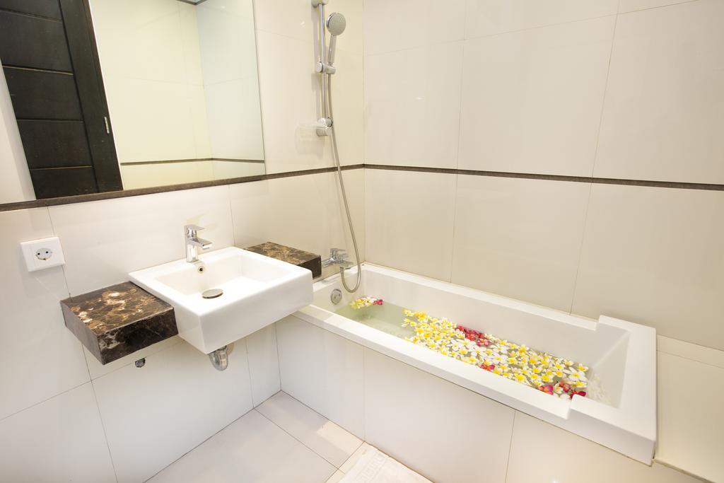 Inkuta Residence And Villa Seminyak  Ngoại thất bức ảnh