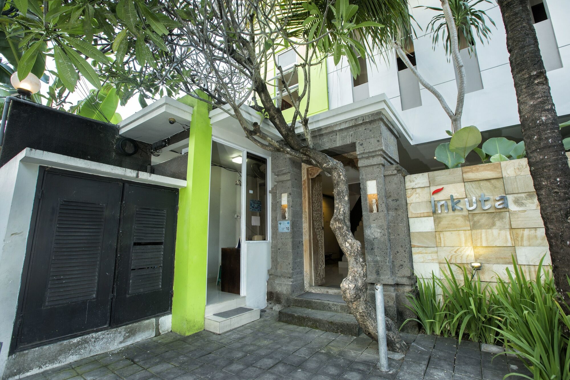 Inkuta Residence And Villa Seminyak  Ngoại thất bức ảnh